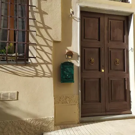 Semesterbostad Borgo Antico